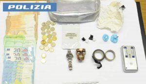 Spaccio di cocaina, minacce e armi sgominata una banda a Nuoro