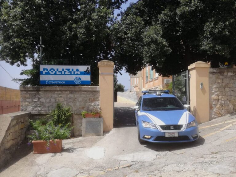 commissariato polizia siniscola posada